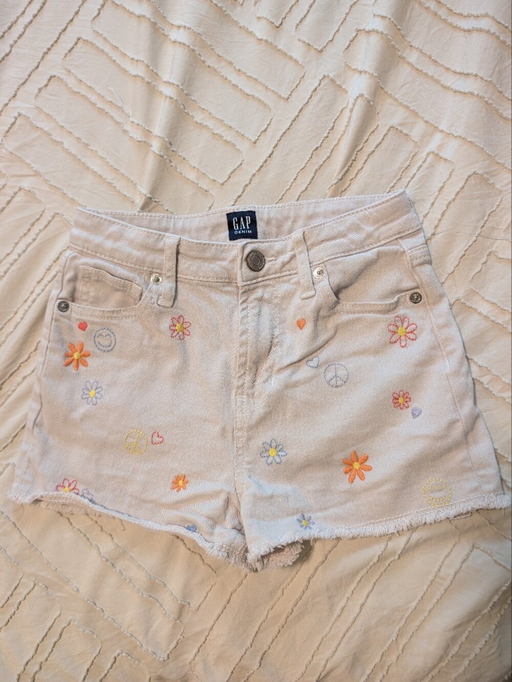 GAP Girls Light Pink Embroidered Floral Denim Shorts